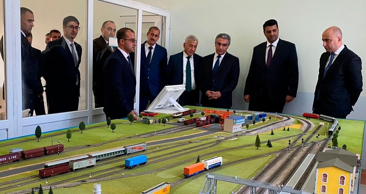 Təhsil naziri Naxçıvanın ali təhsil müəssisələrində olub
